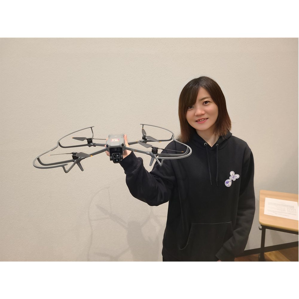 ドローン事業 インストラクター 小沼さん